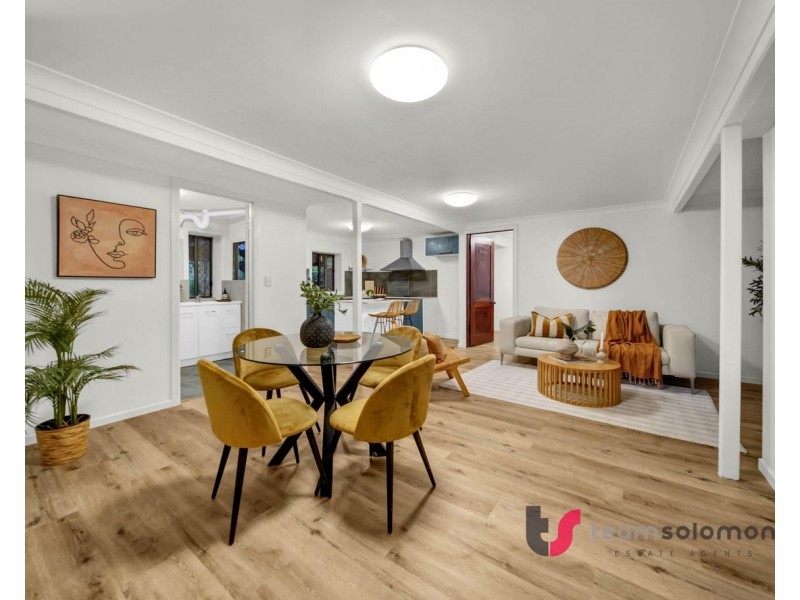 8b Bovingdon Street, Birkdale QLD 4159