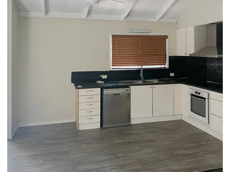 24 Kim Street, Marsden QLD 4132