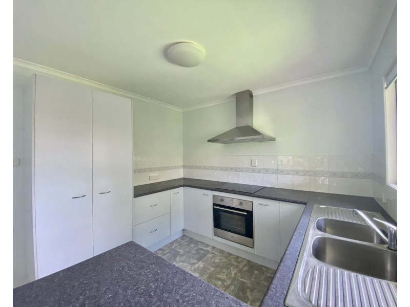 13 Malling Street, Birkdale QLD 4159