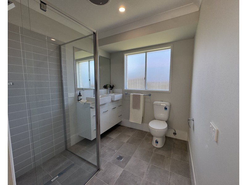 6 Anita St (Lot 30), Redland Bay QLD 4165