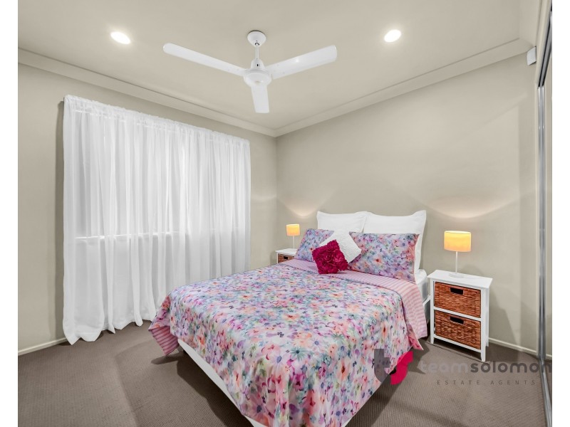 49 Aqua Crescent, Redland Bay QLD 4165