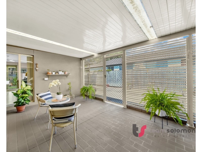 49 Aqua Crescent, Redland Bay QLD 4165