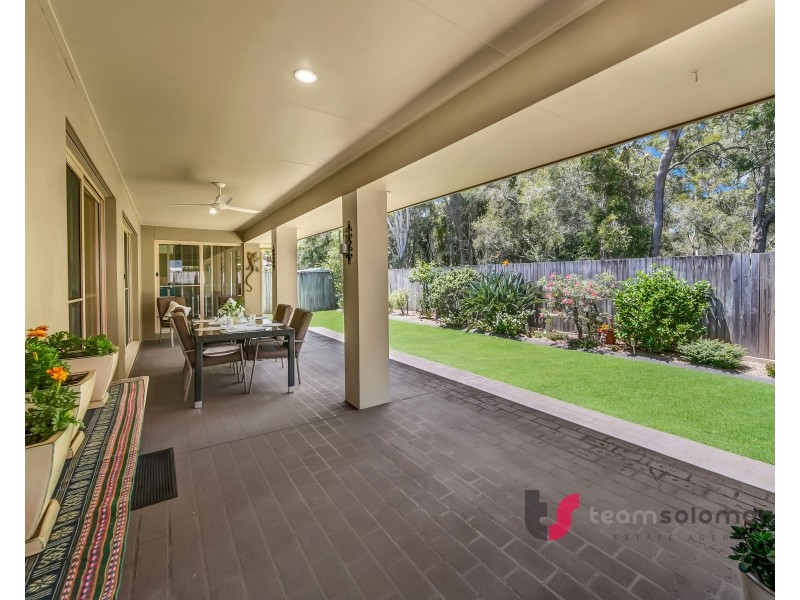 49 Aqua Crescent, Redland Bay QLD 4165