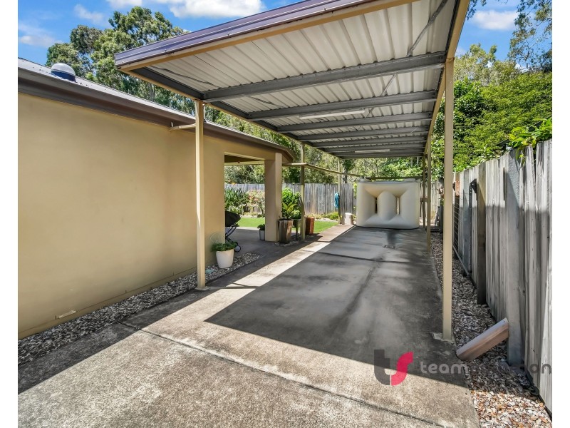 49 Aqua Crescent, Redland Bay QLD 4165