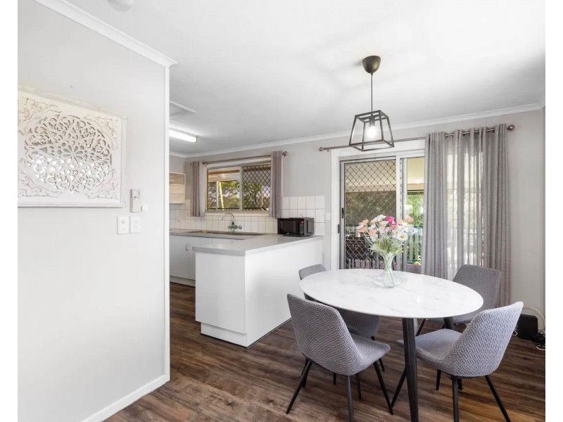 257a Bloomfield, Cleveland QLD 4163