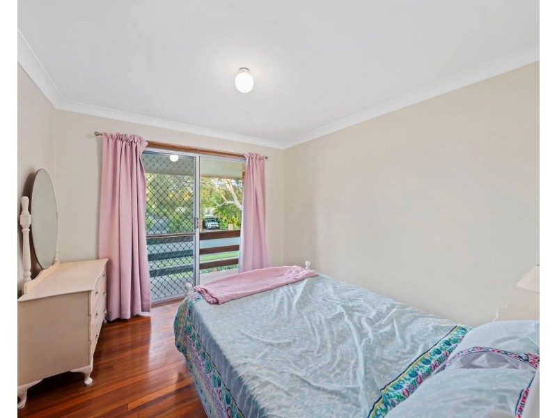 95 Main Street, Redland Bay QLD 4165