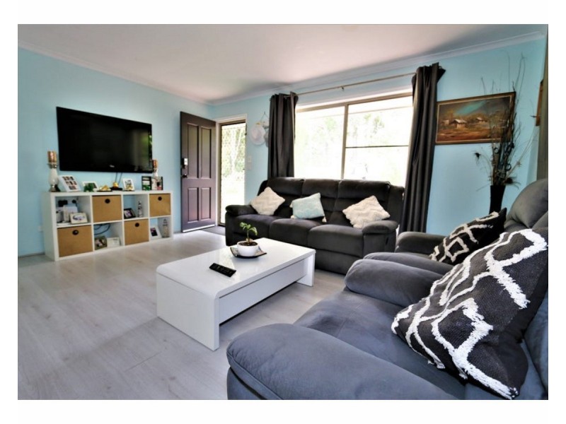 29. Capembah Street, Coochiemudlo Island QLD 4184