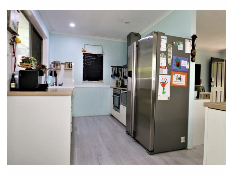 29. Capembah Street, Coochiemudlo Island QLD 4184
