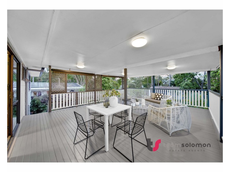 8 Bovingdon Street, Birkdale QLD 4159