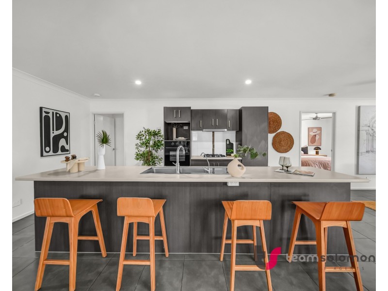 19 Lysaght Drive, Pimpama QLD 4209