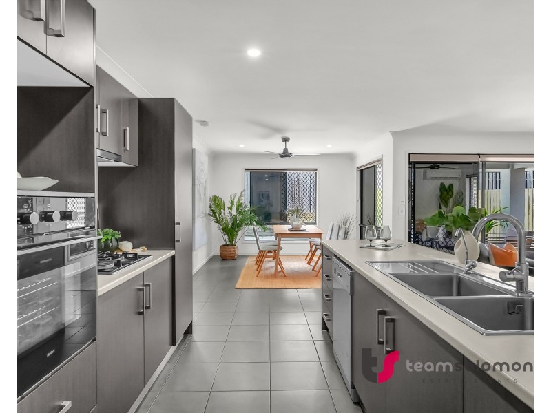 19 Lysaght Drive, Pimpama QLD 4209