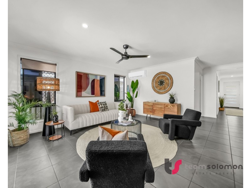 19 Lysaght Drive, Pimpama QLD 4209