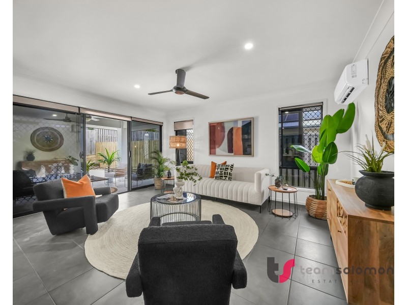 19 Lysaght Drive, Pimpama QLD 4209