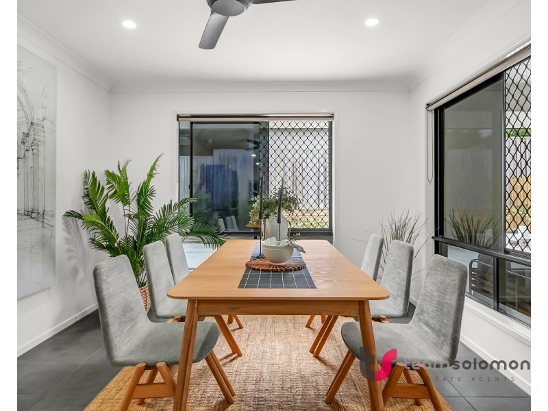 19 Lysaght Drive, Pimpama QLD 4209