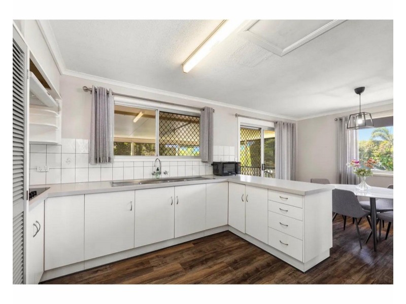 257a Bloomfield, Cleveland QLD 4163