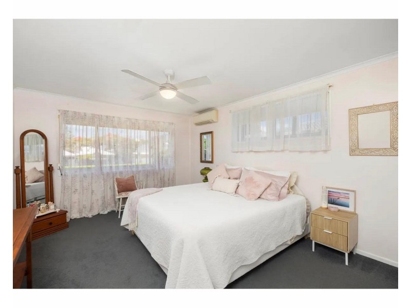 257a Bloomfield, Cleveland QLD 4163