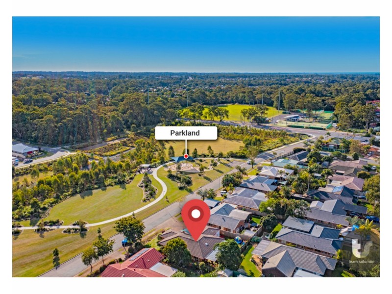 17 Falkirk Parade, Redland Bay QLD 4165
