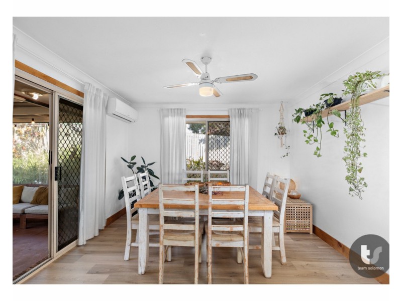 17 Falkirk Parade, Redland Bay QLD 4165