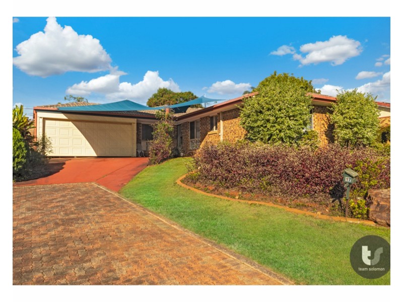 17 Falkirk Parade, Redland Bay QLD 4165