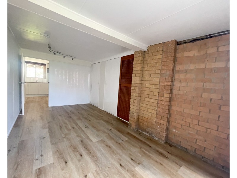 33b Wilkie Street, Redland Bay QLD 4165