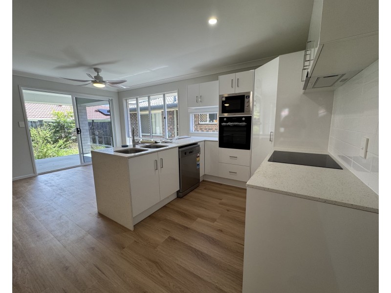 27B Magnolia Parade, Victoria Point QLD 4165