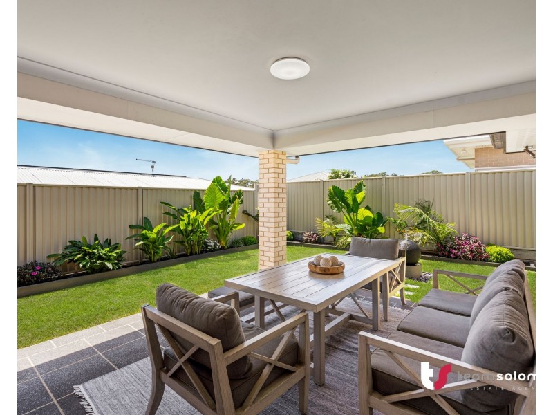 3 Kubler Crescent, Redland Bay QLD 4165