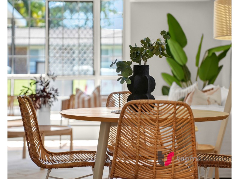 4 Ethion Drive, Regents Park QLD 4118