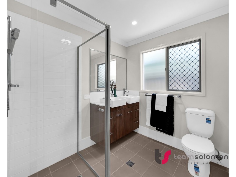 4a Ethion Drive, Regents Park QLD 4118