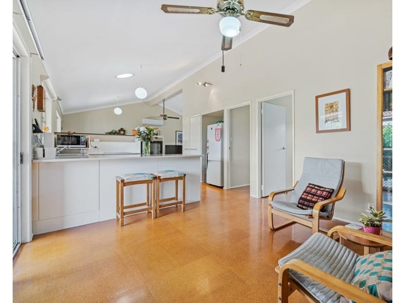 25 Yeo Street, Victoria Point QLD 4165