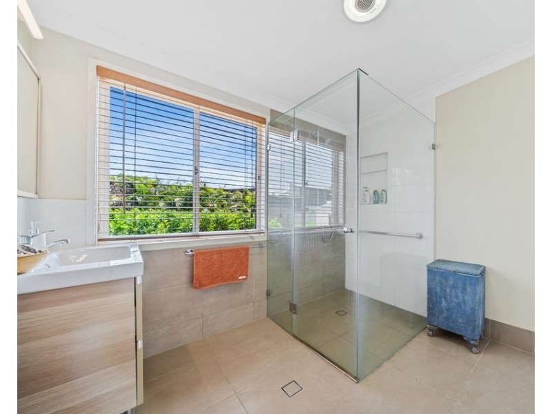 25 Yeo Street, Victoria Point QLD 4165