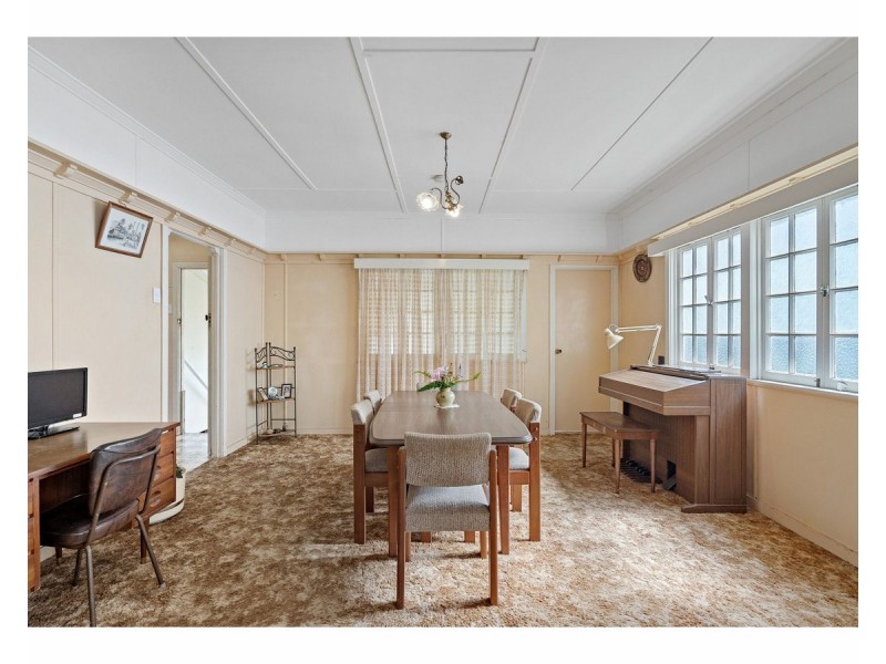 333 Esplanade, Redland Bay QLD 4165