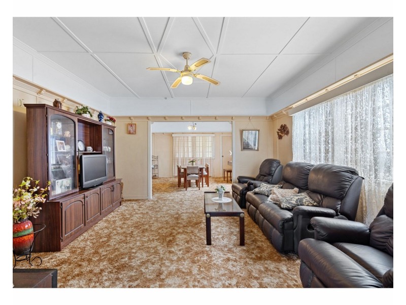 333 Esplanade, Redland Bay QLD 4165