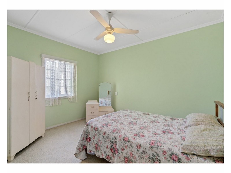 333 Esplanade, Redland Bay QLD 4165