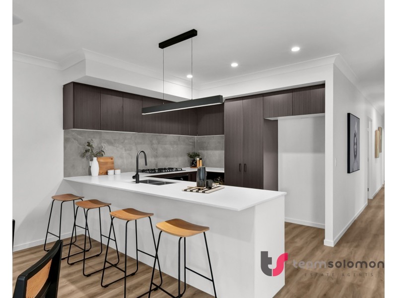 24 Kim Street, Marsden QLD 4132