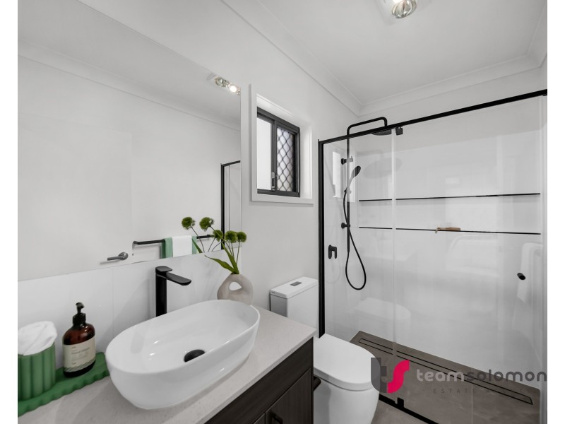 24 Kim Street, Marsden QLD 4132