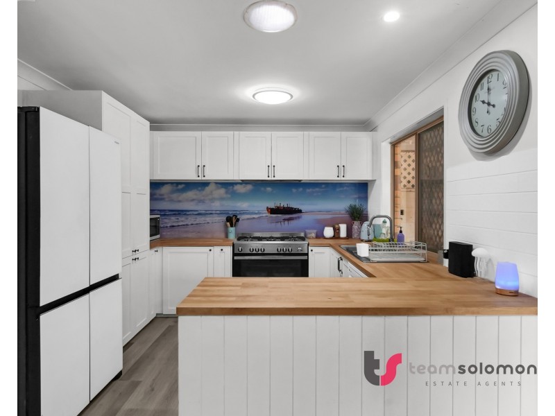 5 Raven Street, Victoria Point QLD 4165