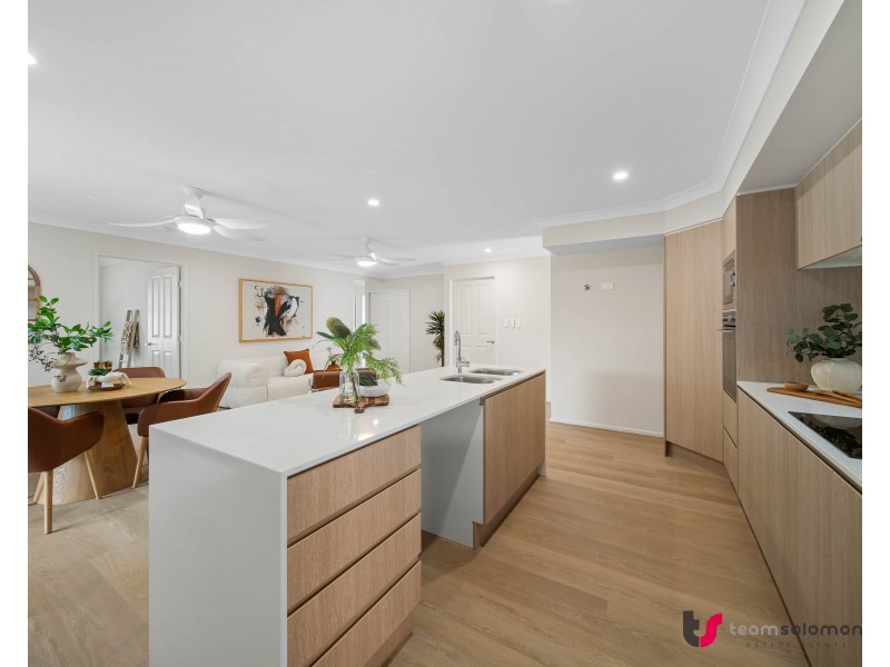 5 Anita Street, Redland Bay QLD 4165