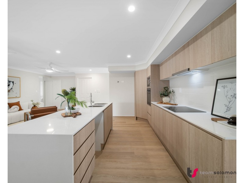 5 Anita Street, Redland Bay QLD 4165