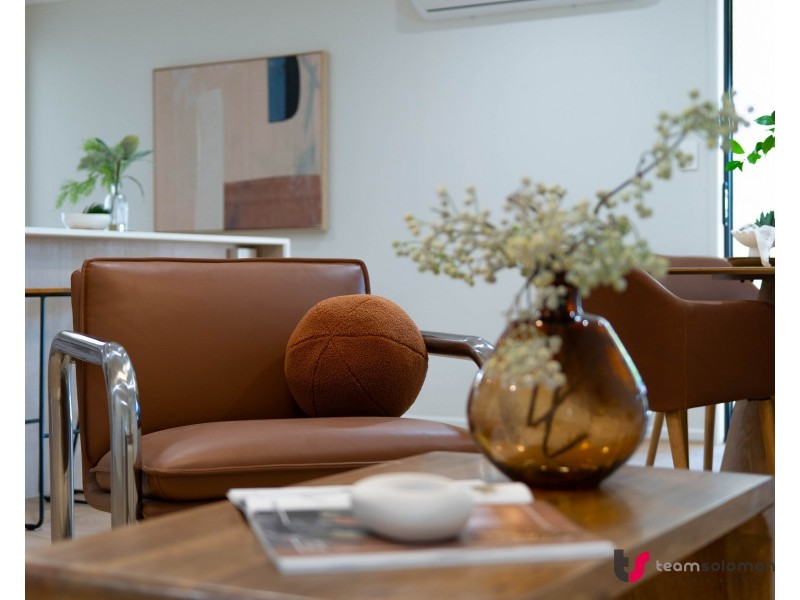 5 Anita Street, Redland Bay QLD 4165