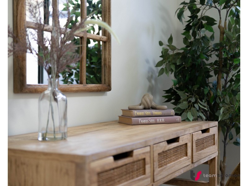 5 Anita Street, Redland Bay QLD 4165