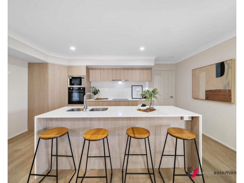 5 Anita Street, Redland Bay QLD 4165