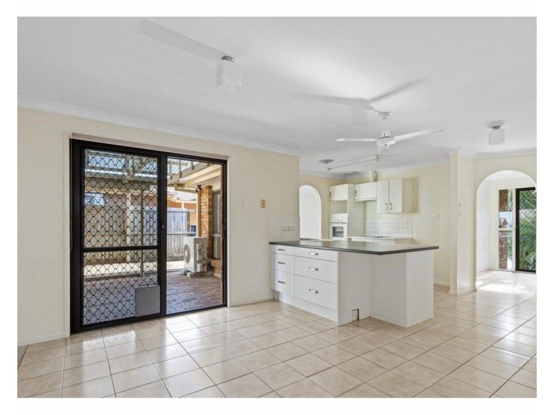 238 Main Street, Redland Bay QLD 4165