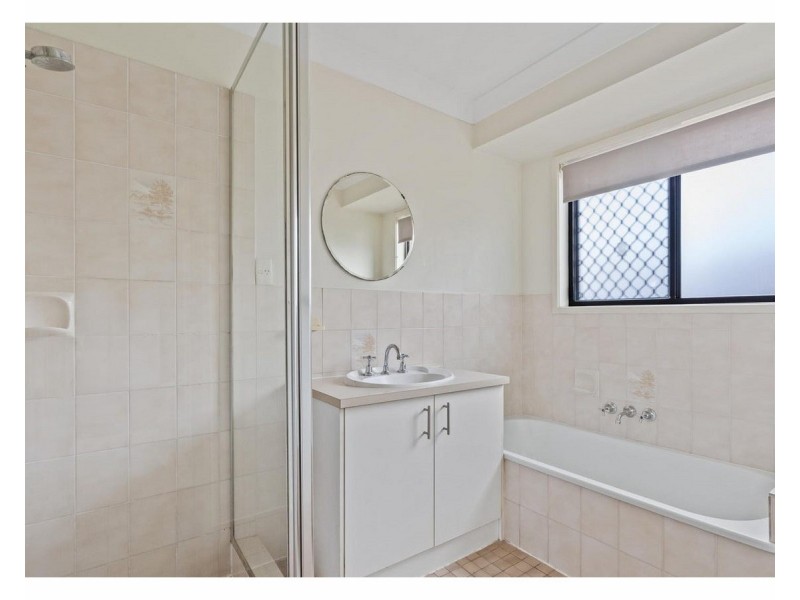 238 Main Street, Redland Bay QLD 4165