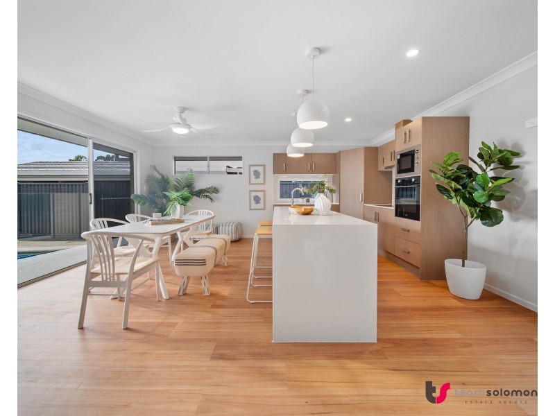 22 Arbour Way, Regents Park QLD 4118