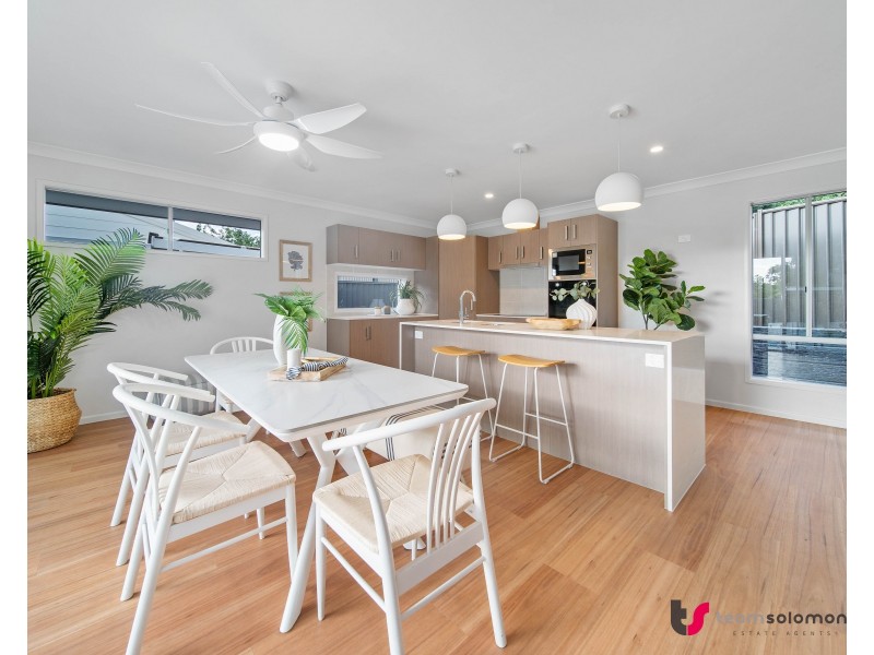 22 Arbour Way, Regents Park QLD 4118