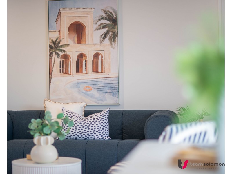 22 Arbour Way, Regents Park QLD 4118