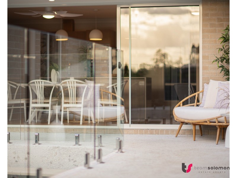 22 Arbour Way, Regents Park QLD 4118