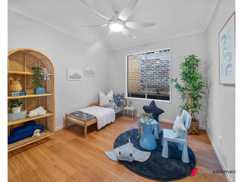 22 Arbour Way, Regents Park QLD 4118