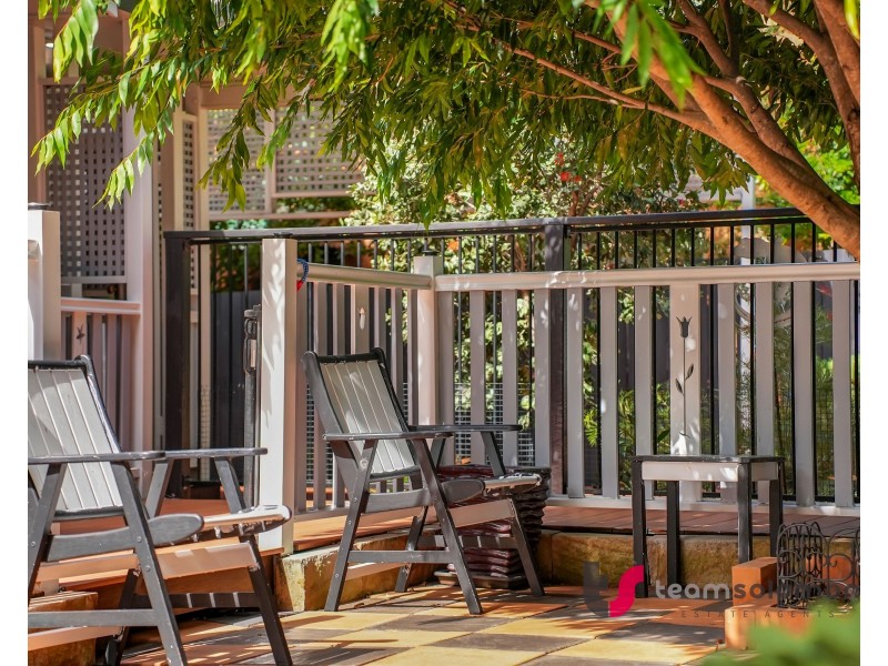 13 Kingfisher Street, Coochiemudlo Island QLD 4184