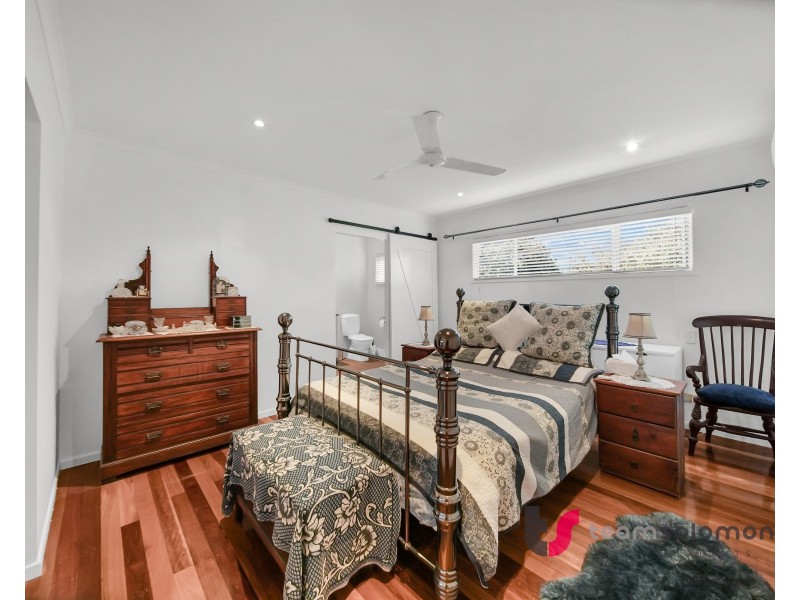 13 Kingfisher Street, Coochiemudlo Island QLD 4184